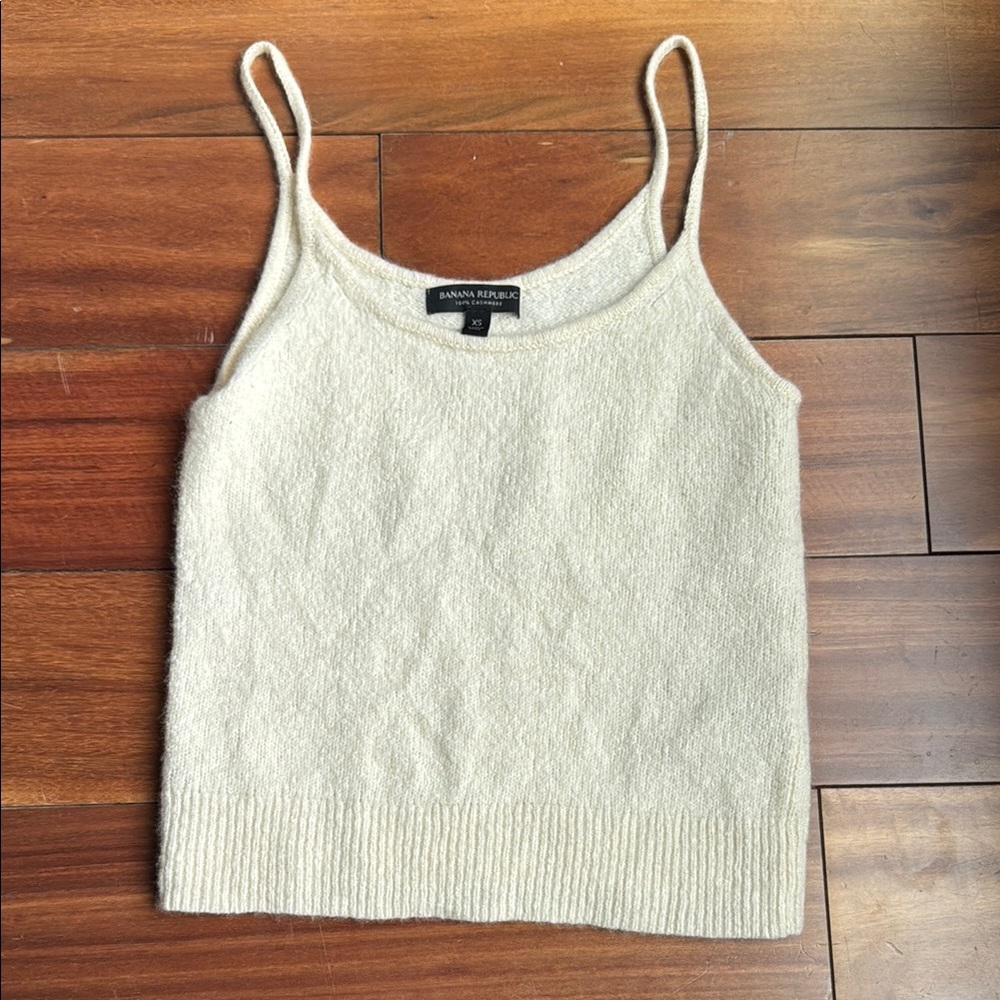 Banana Republic Cream Women's Camisole